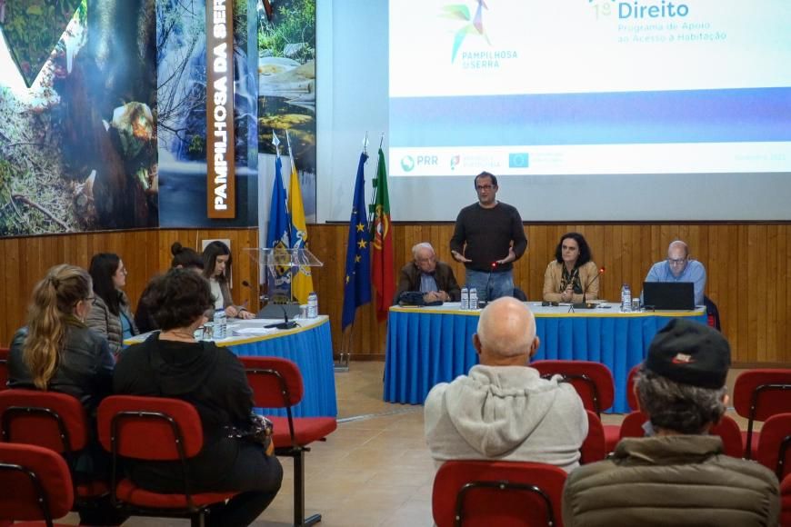 Autarquia Reúne com potenciais Beneficiários do programa 1º direito